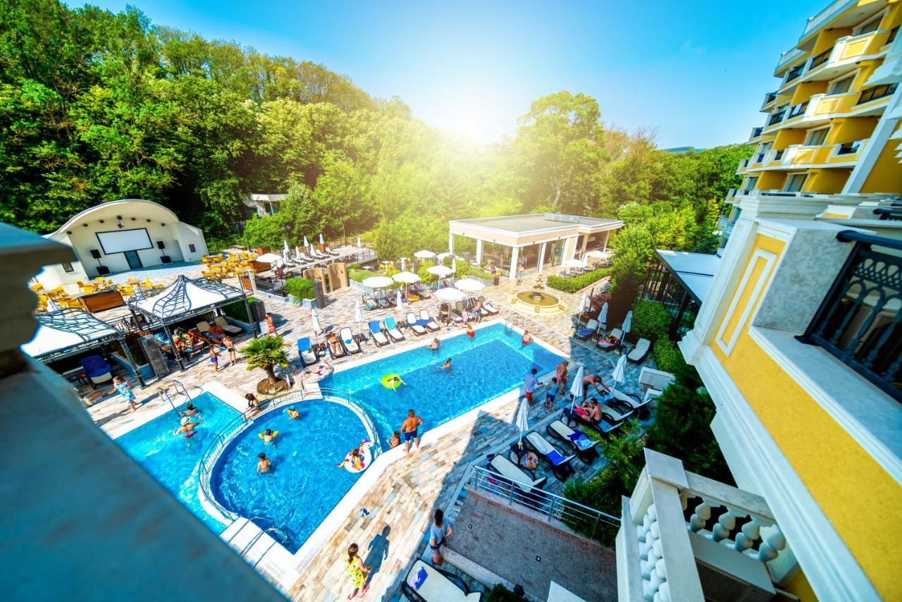 Marina White Sands Beach Hotel Obzor Exterior photo